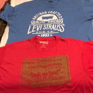 Levi’s T-shirt’s size L